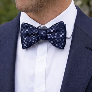 NWT Brooks Brothers 100% Silk Bow Tie